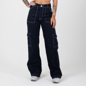 Calça Cargo Preta com Pesponto