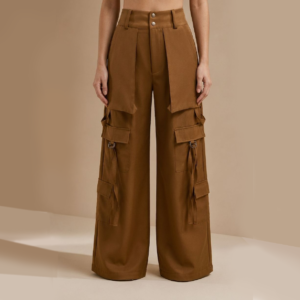 Calça Cargo Alfaiataria Com Aplicações Marrom